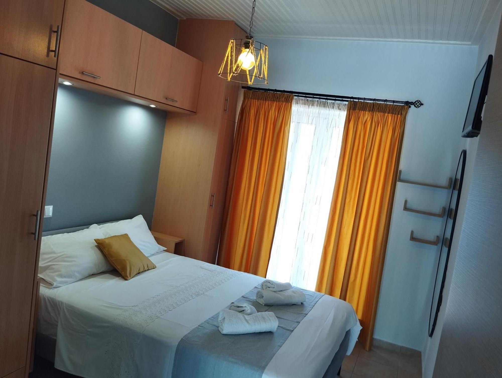 To Limanaki Apartment Finikounta Luaran gambar